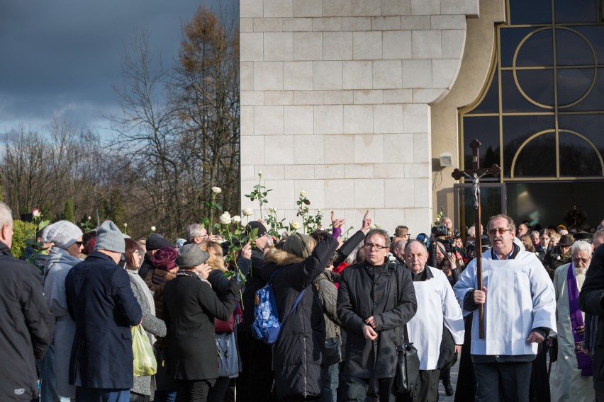 Pogrzeb Piotra Szczęsnego z Niepołomic. Ostatnie pożegnanie "Szarego Człowieka"