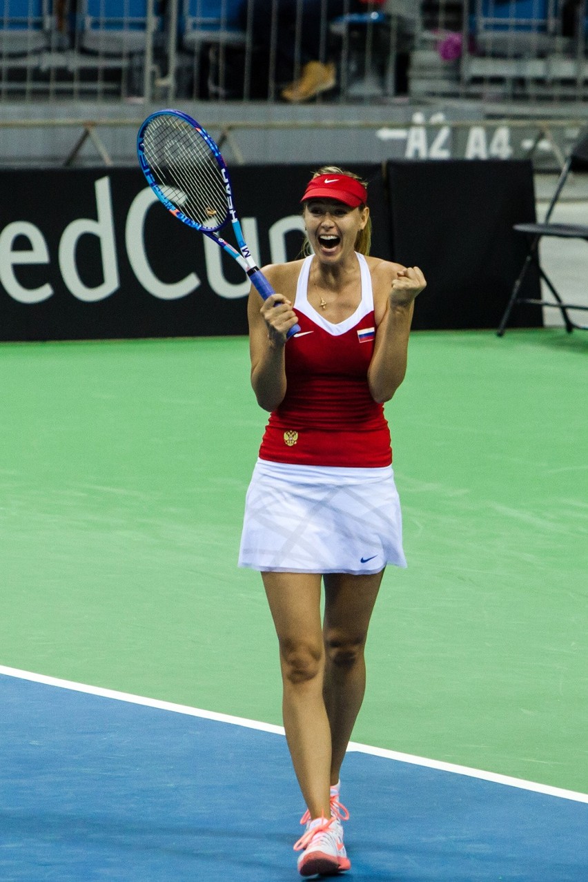 Maria Szarapowa pokonała Agnieszkę Radwańską w dwóch setach.