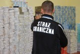 Niespodziewana wizyta Straży Granicznej w Kozienicach i... kontrabanda na targu