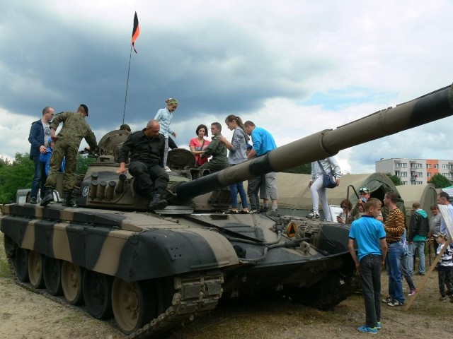 W sobotę i niedzielę, uczestnicy Militariady w Nowej Dębie będą mogli zobaczyć z bliska także większy sprzęt wojskowy.