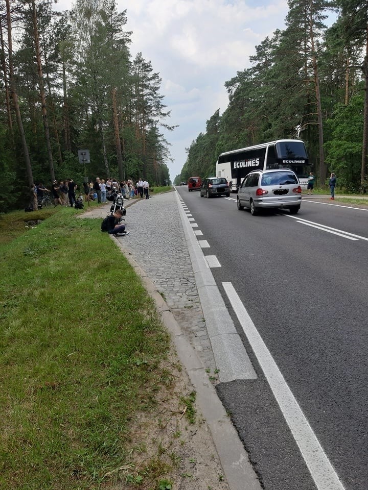 Bobrowa. Wypadek na DK 65. Białoruski autokar zderzył się z osobówką. są ranni [ZDJĘCIA]