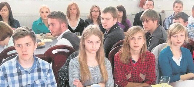 Uczniowie z radziejowskich szkół wzięli udział w sesji rady miasta.