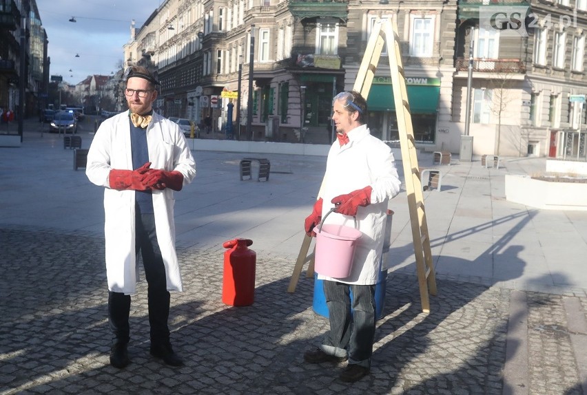 Wielki wybuch ciekłego azotu. Pokaz na pl. Zamenhofa [wideo, zdjęcia]