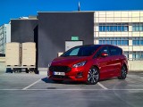 Ford S-Max 2.5 Hybrid 190 KM. Test, wrażenia z jazdy, spalanie, ceny i wyposażenie