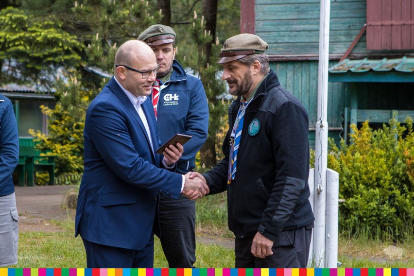 Marszałek Artur Kosicki dostał srebrne odznaczenie „Ruchu...