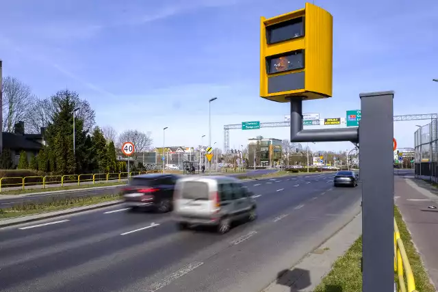 W Egiertowie w pow. kartuskim już stanął najnowocześniejszy w Polsce fotoradar. W najbliższym czasie pojawią się kolejne, również w powiecie kościerskim i człuchowskim