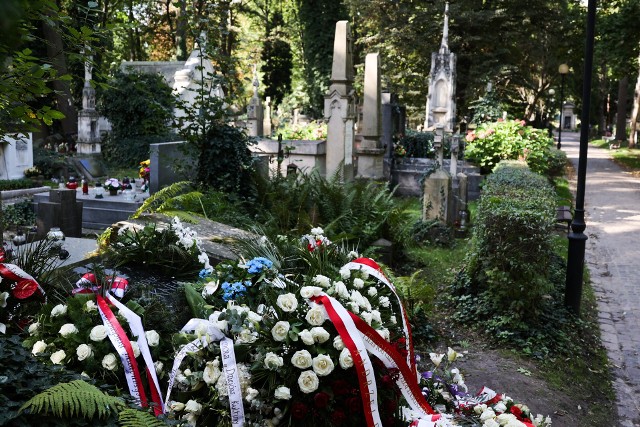 To tu, na cmentarzu Rakowickim, spoczął wielki filolog i badacz polskiej kultury prof. Brückner