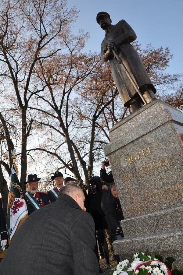 Odsłonięcie pomnika Marszałka Piłsudskiego w Szczecinku
