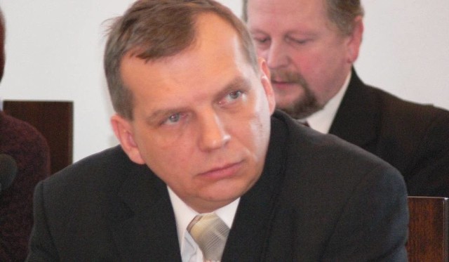 Artur Michalak, nowy urzędnik w departamencie organizacyjno -prawnym urzędu marszałkowskiego.