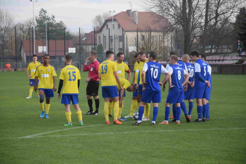 Swornica Czarnowąsy - GKS Głuchołazy 0-1.