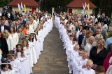 Pierwsze Komunie Święte w Olkuszu. To dla był nich wyjątkowy dzień! Ponad 70 dzieci pierwszokomunijnych w kościele św. Maksymiliana. Zdjęcia