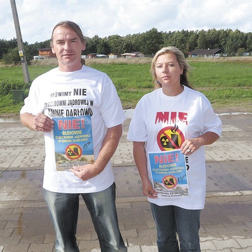 &#8211; W takich koszulkach będziemy protestować &#8211; mówi Bogusław Strack, prezes Stowarzyszenia Rozwoju Miejscowości Wicie. Termin i miejsce protestu: 29 sierpnia, godz. 13, rynek w Darłowie. 