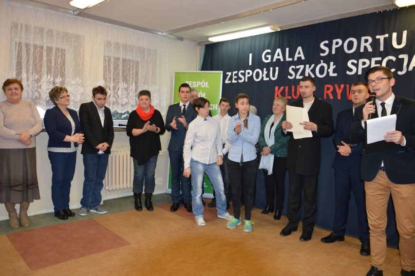 Gala sportowa Klubu Olimpiad Specjalnych Rywal w Ostrowcu. Nagrodzili najlepszych