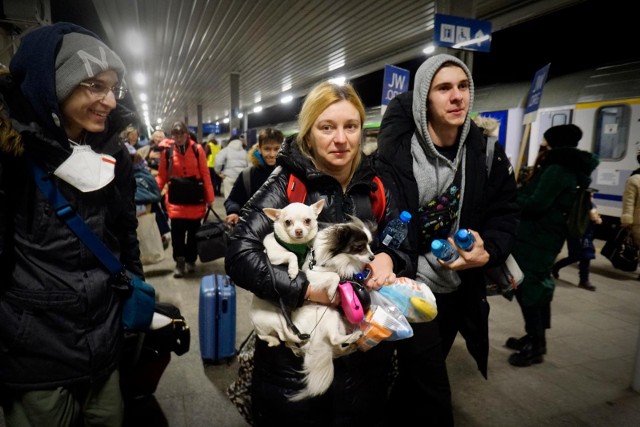 Nie ma powodów do obaw. Dzieci znajdą miejsce w przedszkolu, chorzy kupią potrzebne leki i zostaną przyjęci przez lekarzy.