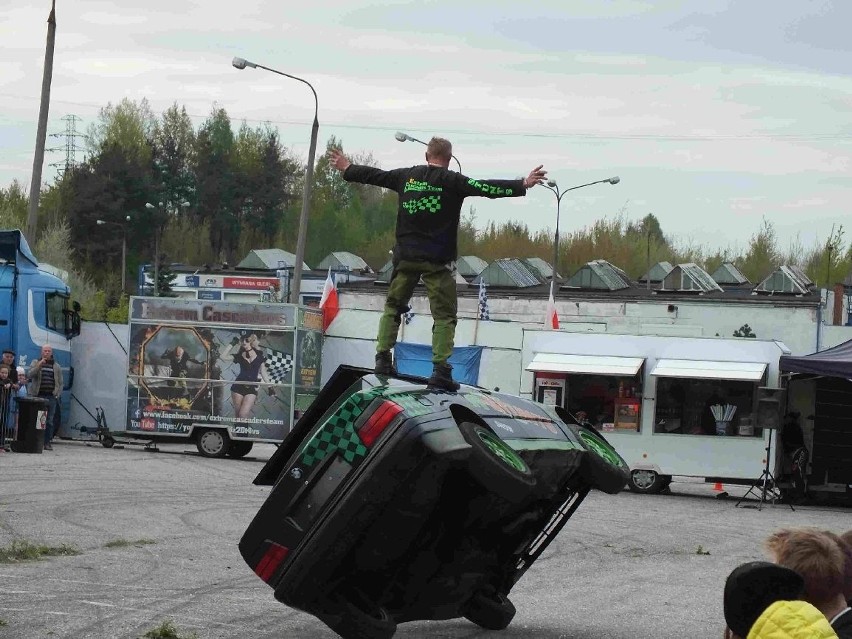 Monster Truck Show w Starachowicach. Niewiarygodne popisy [ZDJĘCIA]
