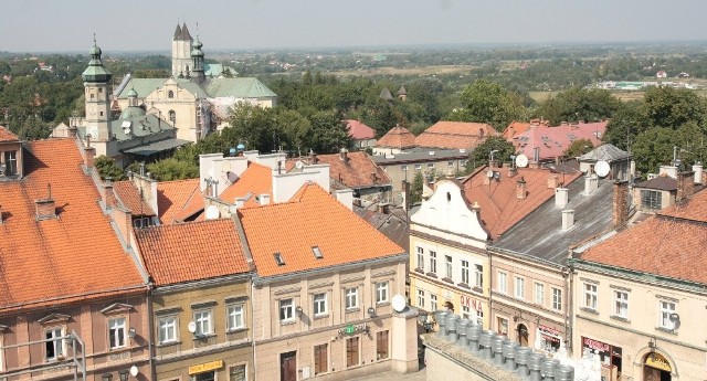 Odnowione zabytkowe kamienice mają przyciągać turystów do Jarosławia