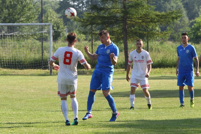 W ostatnim meczu sezonu Głogovia zremisowała 0:0 na wyjeździe z KS-em Stobierna. Punkt wystarczył ekipie z Głogowa Młp., by zapewnić sobie awans do 4 ligi.