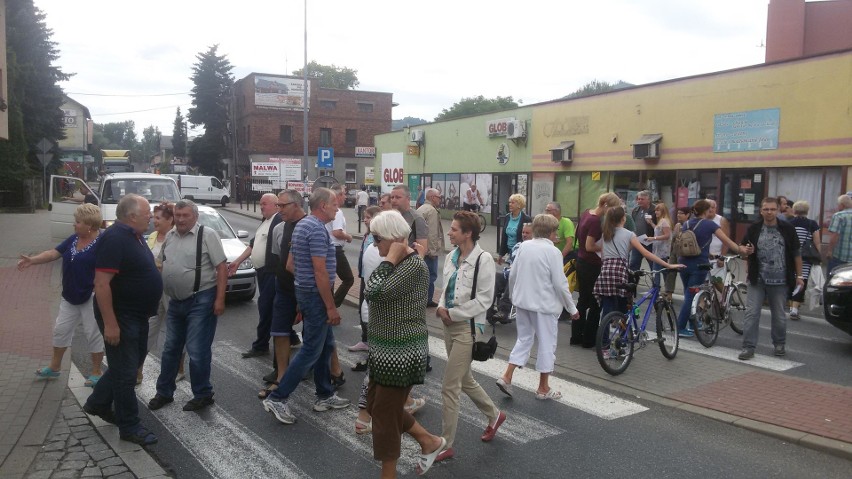 Blokada drogi w Węgierskiej Górce