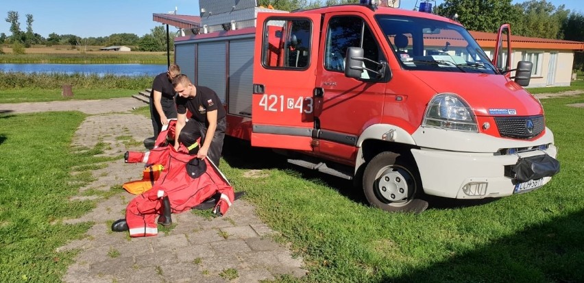 Strażacy z Chełmna zwodowali sprzęt i  przebierali się, aby...