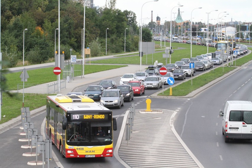 Rozpoczęła się przebudowa Buforowej [ZDJĘCIA]