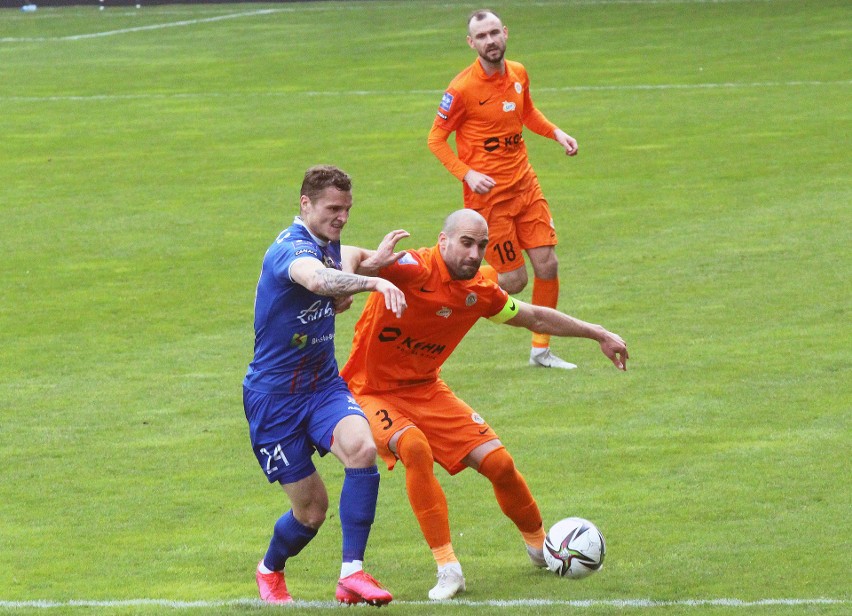 Zagłębie Lubin - Podbeskidzie Bielsko Biała 2:1. Zagłębie przebiło głową mur (Skrót, bramki, gole, video, wynik, zdjęcia)