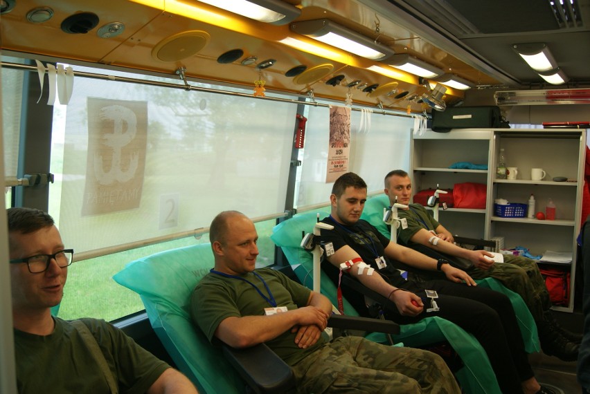 Podczas trwającej od lutego zbiórki krwi, żołnierzom z Wojsk...