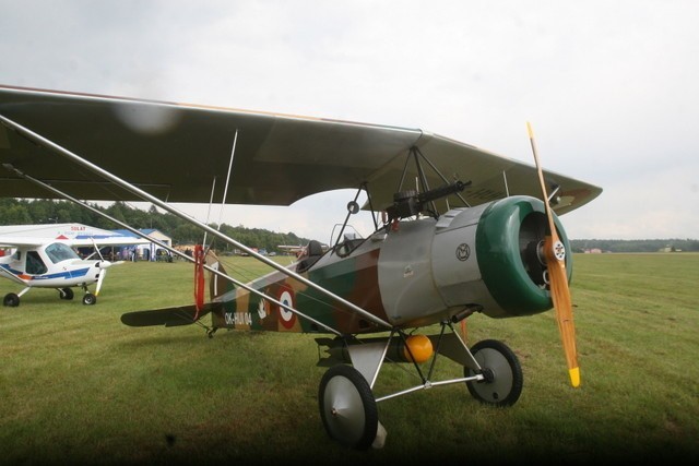 Pojedynek lotników (dogfight) z czasów I wojny światowej i...