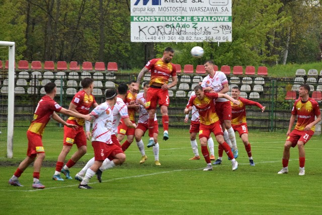 Korona II Kielce uległa KS Wiązownica 0:2