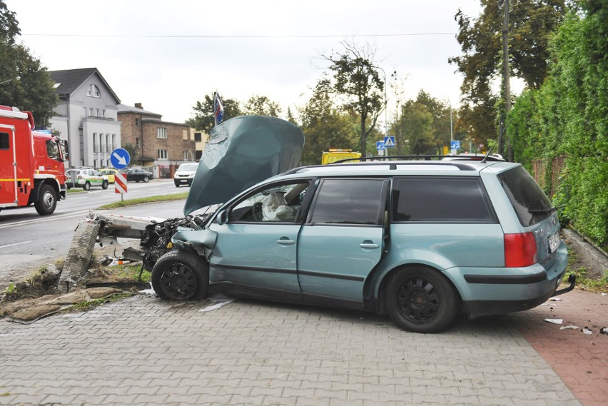 Trzy osoby zostały poszkodowane w wypadku, do którego doszło...