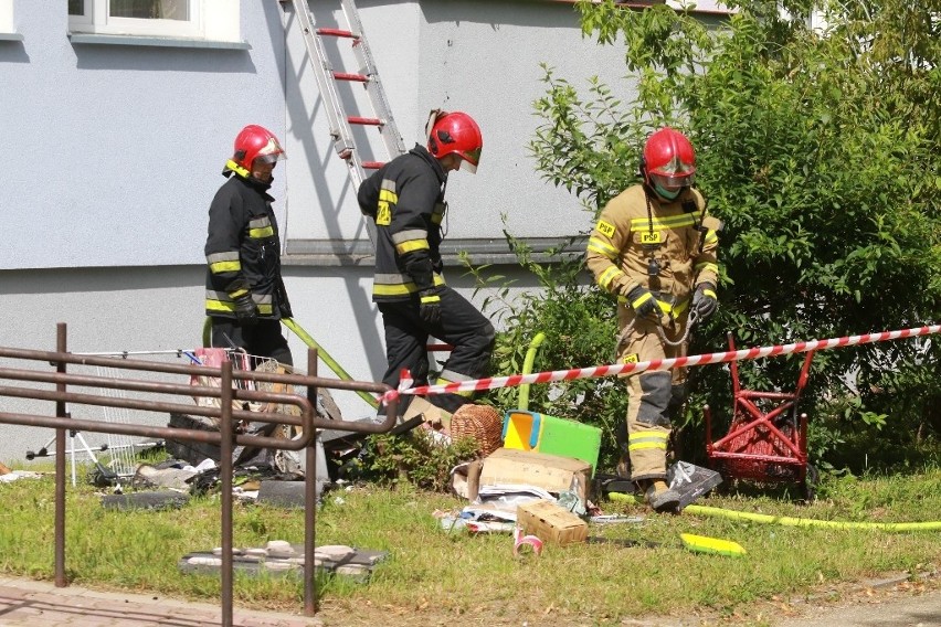Wrocław: Pożar w bloku przy Ślicznej. Zapalił się balkon