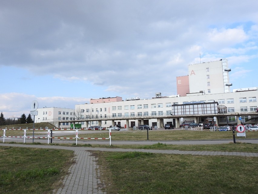 Łomżyński szpital będzie miał trzeciego wicedyrektora? Władze województwa czekają na opinie