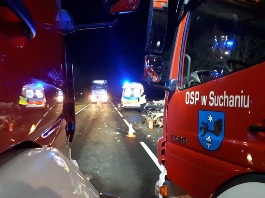 Po wypadku w Suchanówku strażacy z Suchania mają ważny apel do wszystkich kierowców: Widzisz wypadek? Zwolnij!!! My tam działamy!