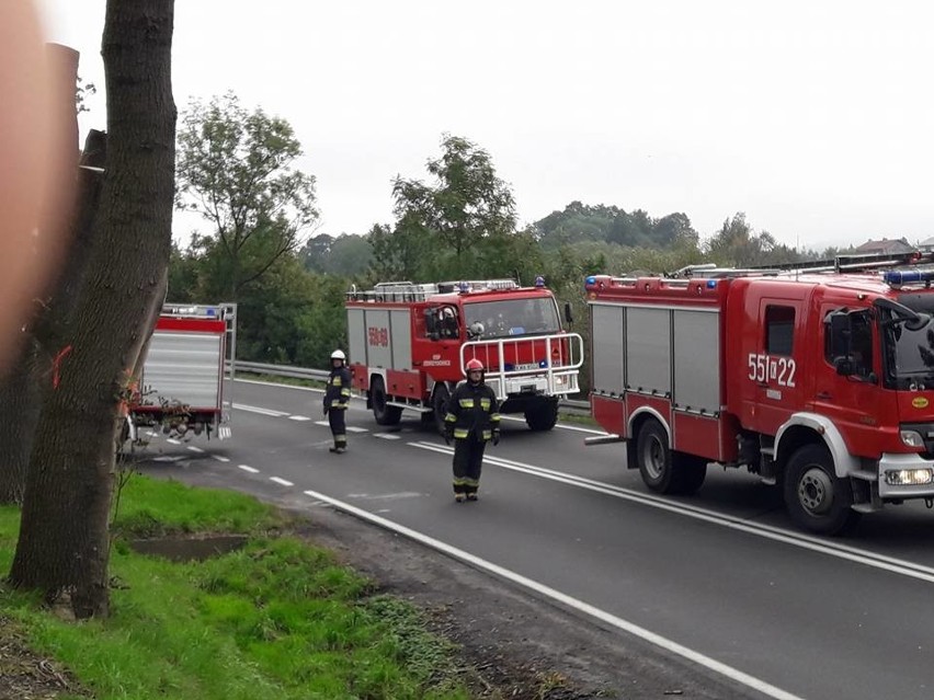 Kalwaria Zebrzydowska. Wypadek na DK 52 [ZDJĘCIA INTERNAUTY]