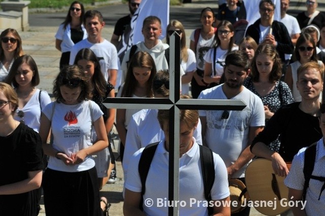 30. Pielgrzymka Dominikańska dotarła na Jasną Górę.Zobacz kolejne zdjęcia. Przesuwaj zdjęcia w prawo - naciśnij strzałkę lub przycisk NASTĘPNE