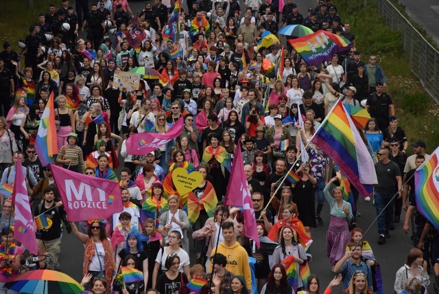 Ulicami Częstochowy już po raz czwarty przeszedł Marsz Równości