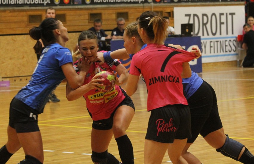 Jest druga wygrana Korony Handball Kielce! Po zaciętym meczu kielczanki pokonały KPR Jelenia Góra [VIDEO, ZDJĘCIA]