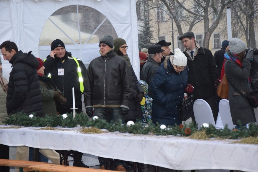 W niedzielę, 18 grudnia, na Placu im. Marii Konopnickiej...