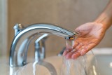 Dodatkowy podatek na ciepłą wodę? „Forsuje go mocne lobby Komisji Europejskiej” – mówi premier
