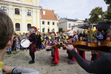 Muzyczny korowód przeszedł ulicami Poznania! Happening "State of Mind. Dynamiczna Przygoda Dźwiękowa" na Śródce [ZDJĘCIA, WIDEO]