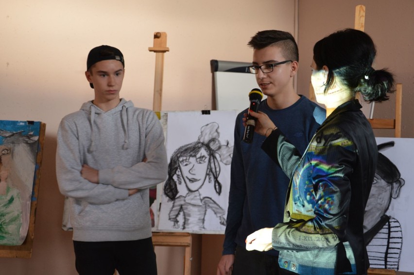 Uzależnienia oczami młodzieży. Konkurs w Ostrowcu