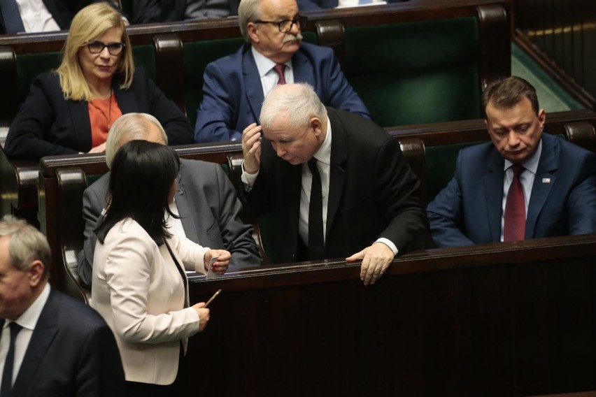 Karetka u prezesa Kaczyńskiego. Pogotowie przyjechało dzień po wyjściu ze szpitala