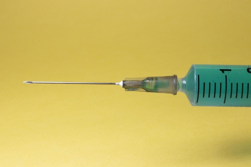 Najczęstsze skutki uboczne szczepionki na COVID-19...