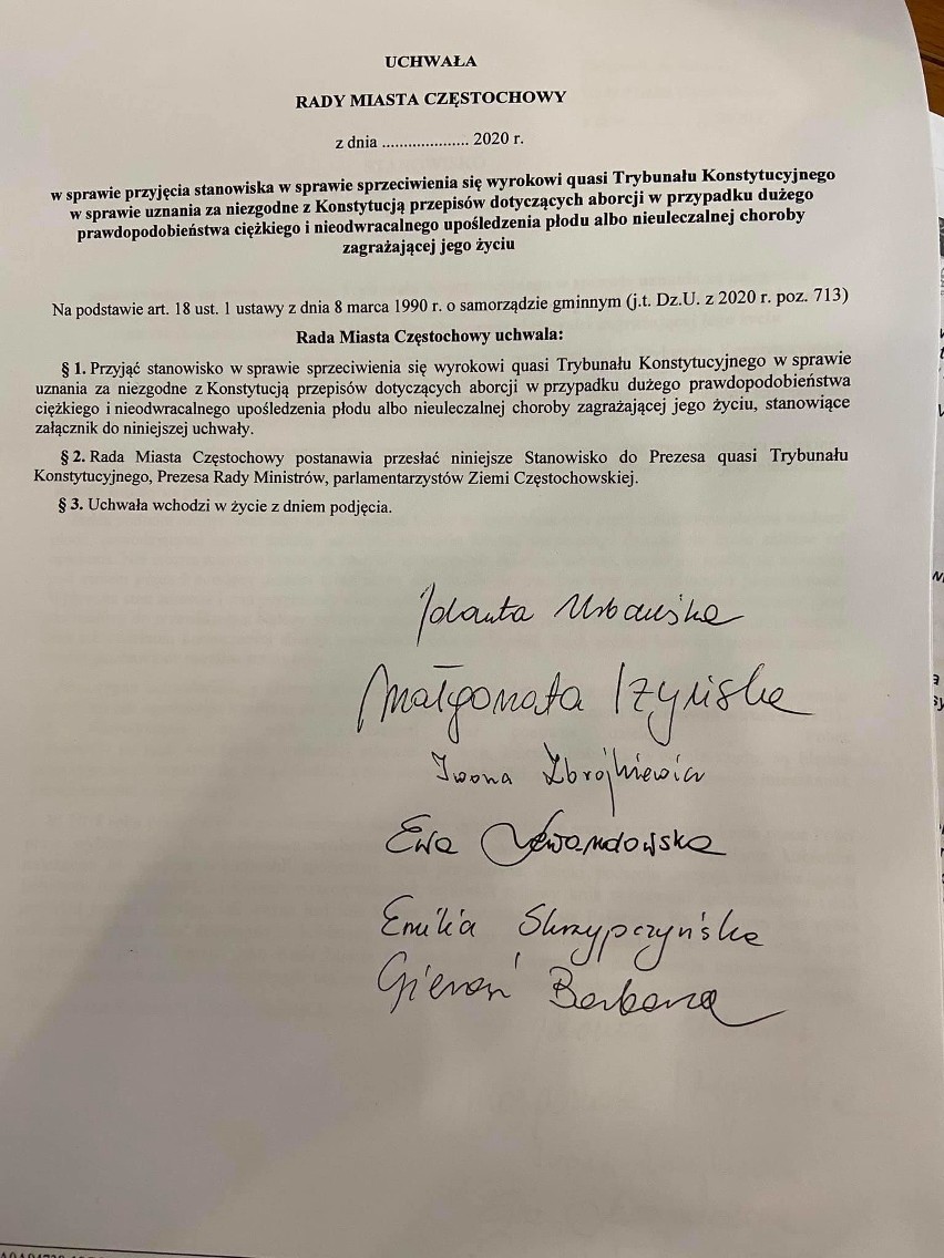 Rada Miasta w Częstochowie jako pierwsza w Polsce przyjęła stanowisko przeciw decyzji "quasi Trybunału Konstytucyjnego" w sprawie aborcji