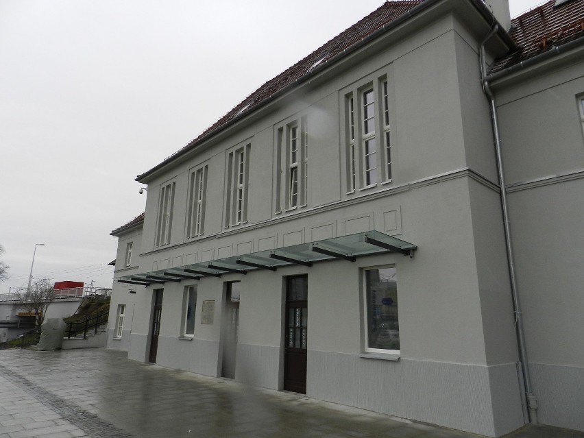 Dworzec w Kędzierzynie-Koźlu po remoncie.