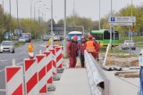 Budowa drogi rowerowej przy ul. Szymanowskiego w Poznaniu. Zmiany w organizacji ruchu. Od 14 października kierowcy pojadą tu inaczej