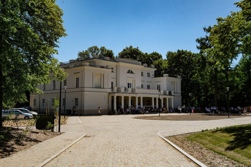 3. Pałac Jankowice...