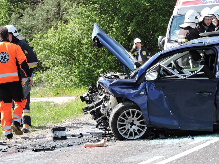 Śmiertelny wypadek na DK 53 w Szwendrowym Moście [ZDJĘCIA+WIDEO]