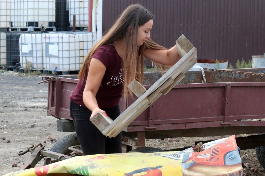 Nastolatki z lubelskiego prowadzą agrokanał na Youtube. „Nie jesteśmy wieśniarami" - zaznaczają