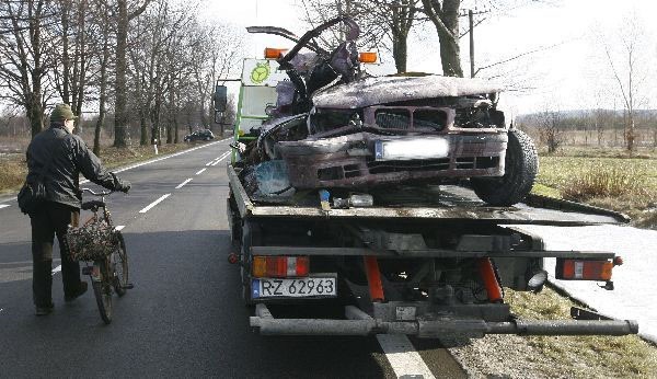 5 osób zginelo w wypadku pod Sokolowem Mlp....