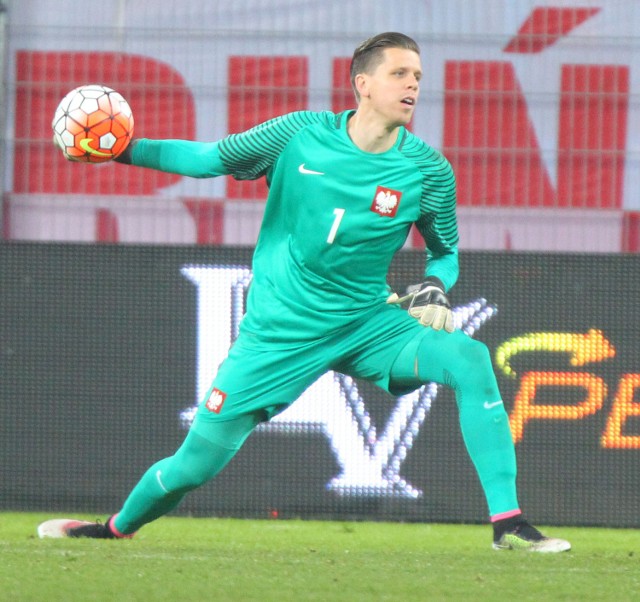 Wojciech Szczęsny kilka razy ratował kolegów z obrony